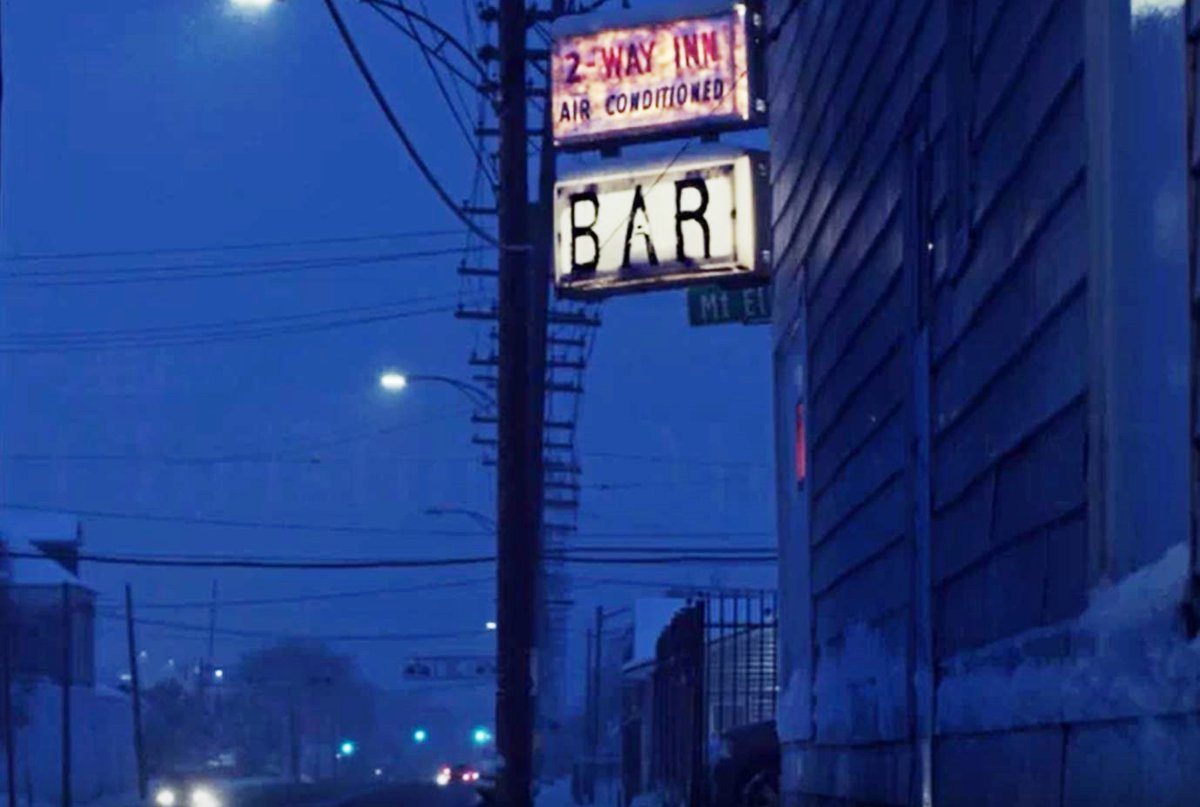 DeadlineDetroit's tweet photo. #DetroitLooksLikeThis on the east side and in a new @AltesBeer commercial

The family-run bar co-stars in a clever "Christmas Morning" spot from @doner_agency: https://t.co/JmqV8Sg0KL #TwoWayInn #divebar #streetphotography #NightPhotography https://t.co/A4ZunkJWOD