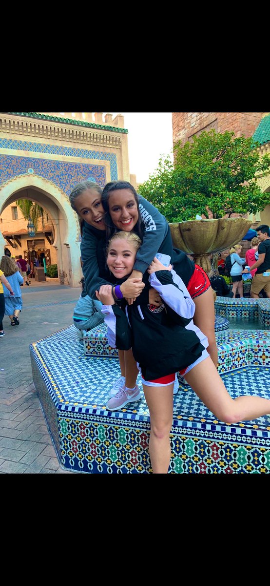 LWiedenheft's tweet photo. Happiest of birthdays to my girl AVAJ! So THANKFUL;) for our friendship and all of the crazy fun times we’ve had! S/o to you for being one of the bestest friends! Love you pretty!!💖🤩🥳 @Ava_johnstonn #halfbirthdays #mailbox #gameboard https://t.co/Gr2vVsKno0
