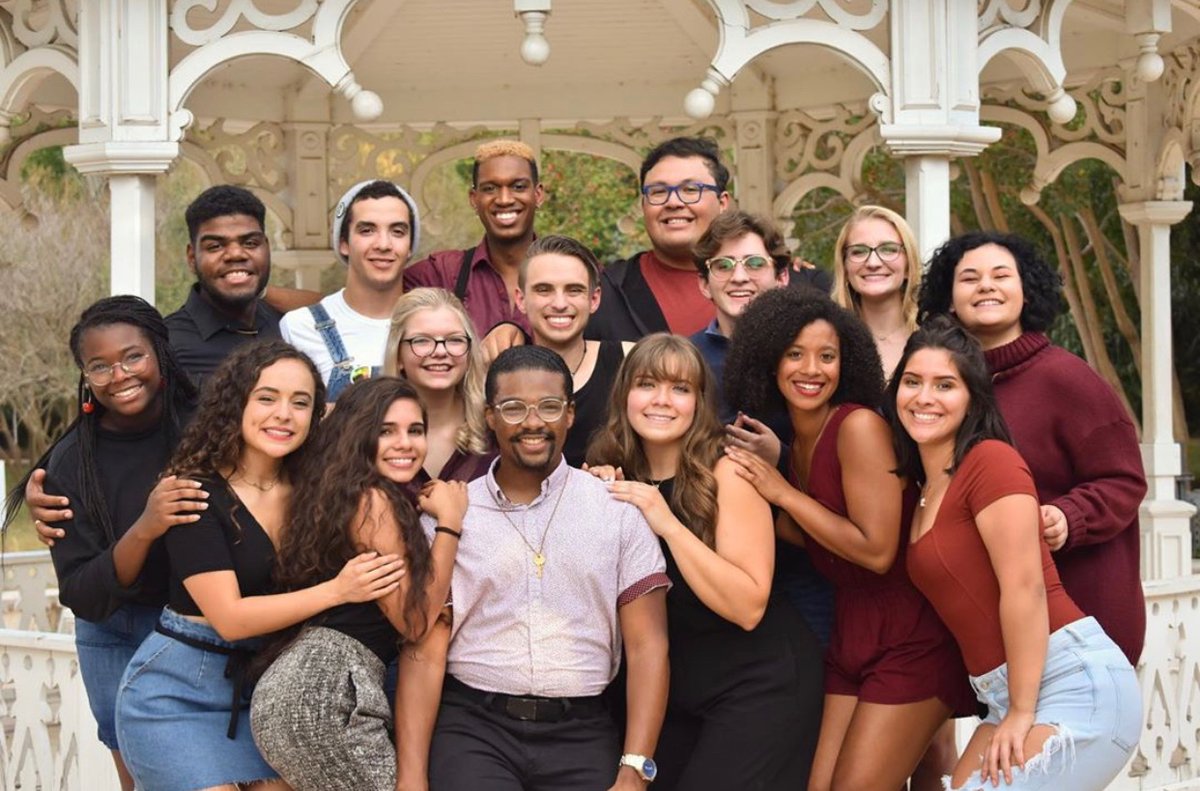 🍁HAPPY THANKSGIVING!!🍂 Take a moment today to think about all that you are thankful for.. We are extremely grateful for all of the support we’ve received throughout the years!✨ Thank you, lots of love from our family to you🧡