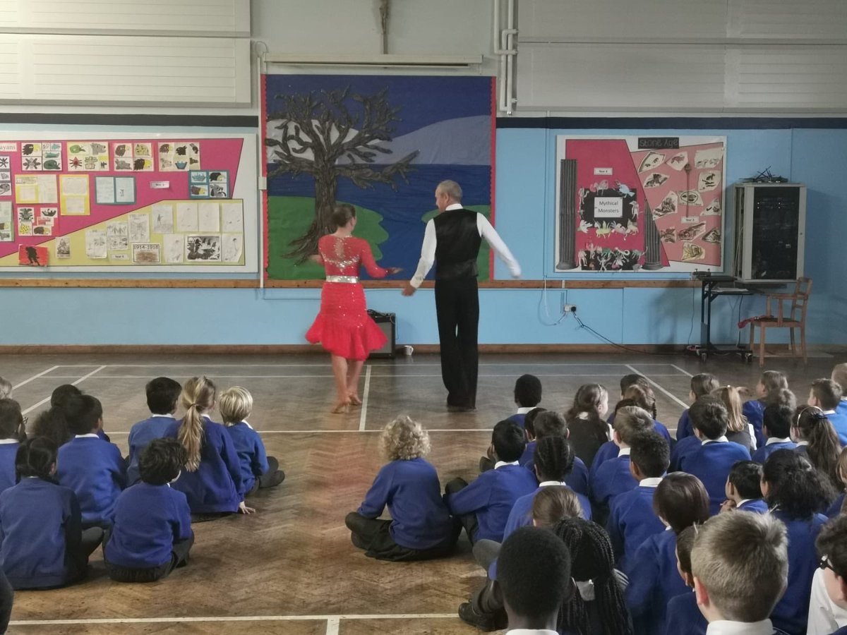 stjosephsbracknell (@stjosephsbrack) on Twitter photo 