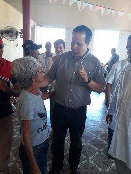 View image on Twitter