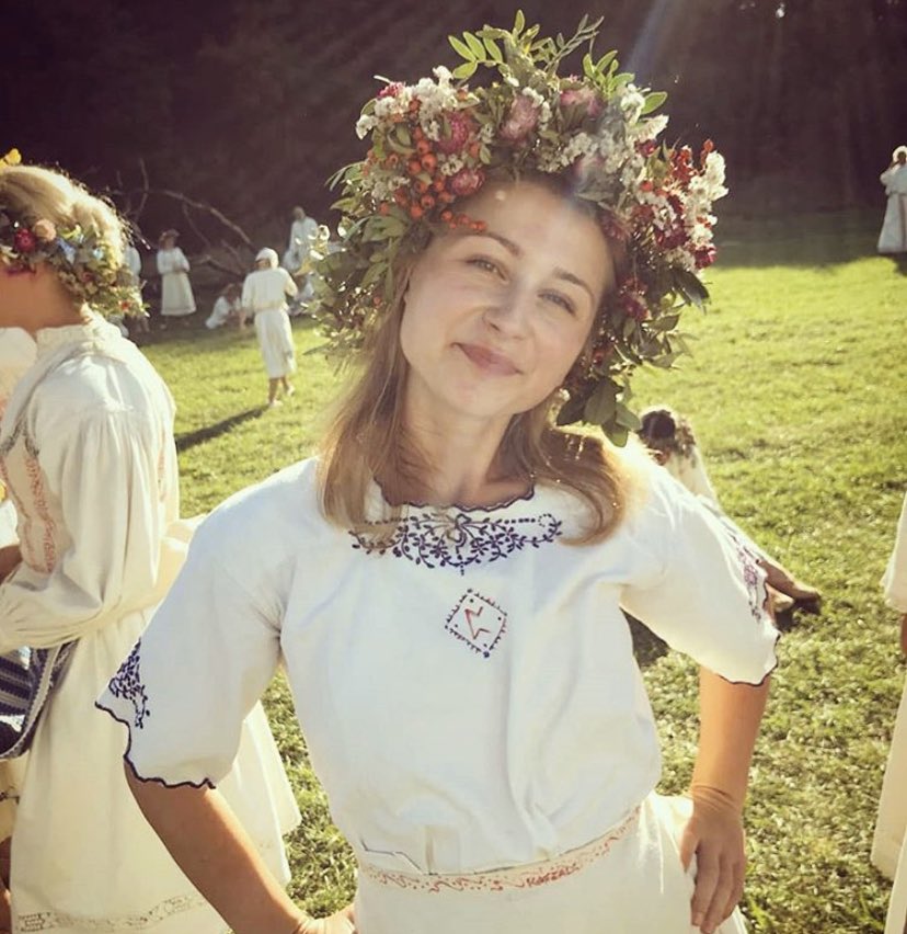 A small Easter egg detail : Midsommar