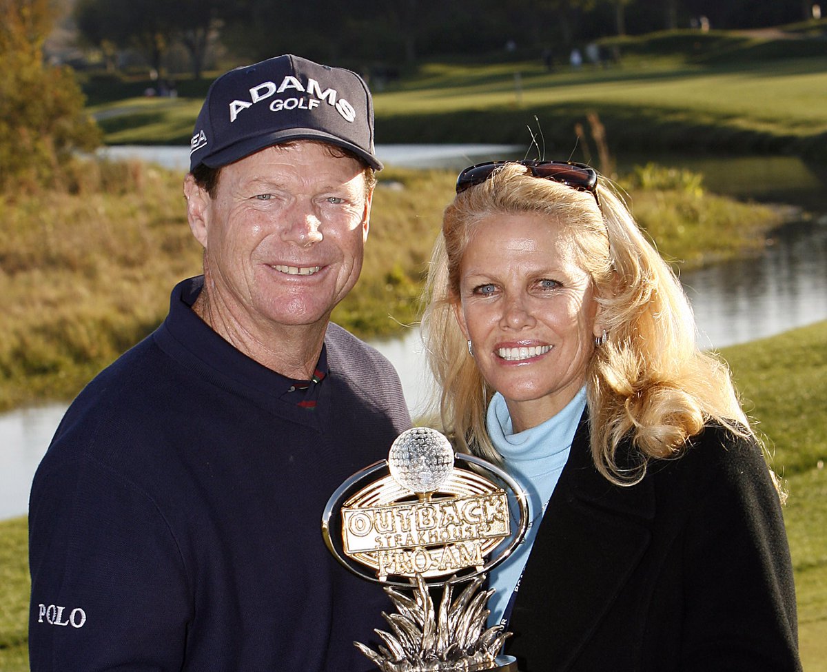 One of our game’s legendary figures, Tom Watson, lost his wife Hilary yesterday after a courageous battle with pancreatic cancer. Our thoughts are with Tom and his family.