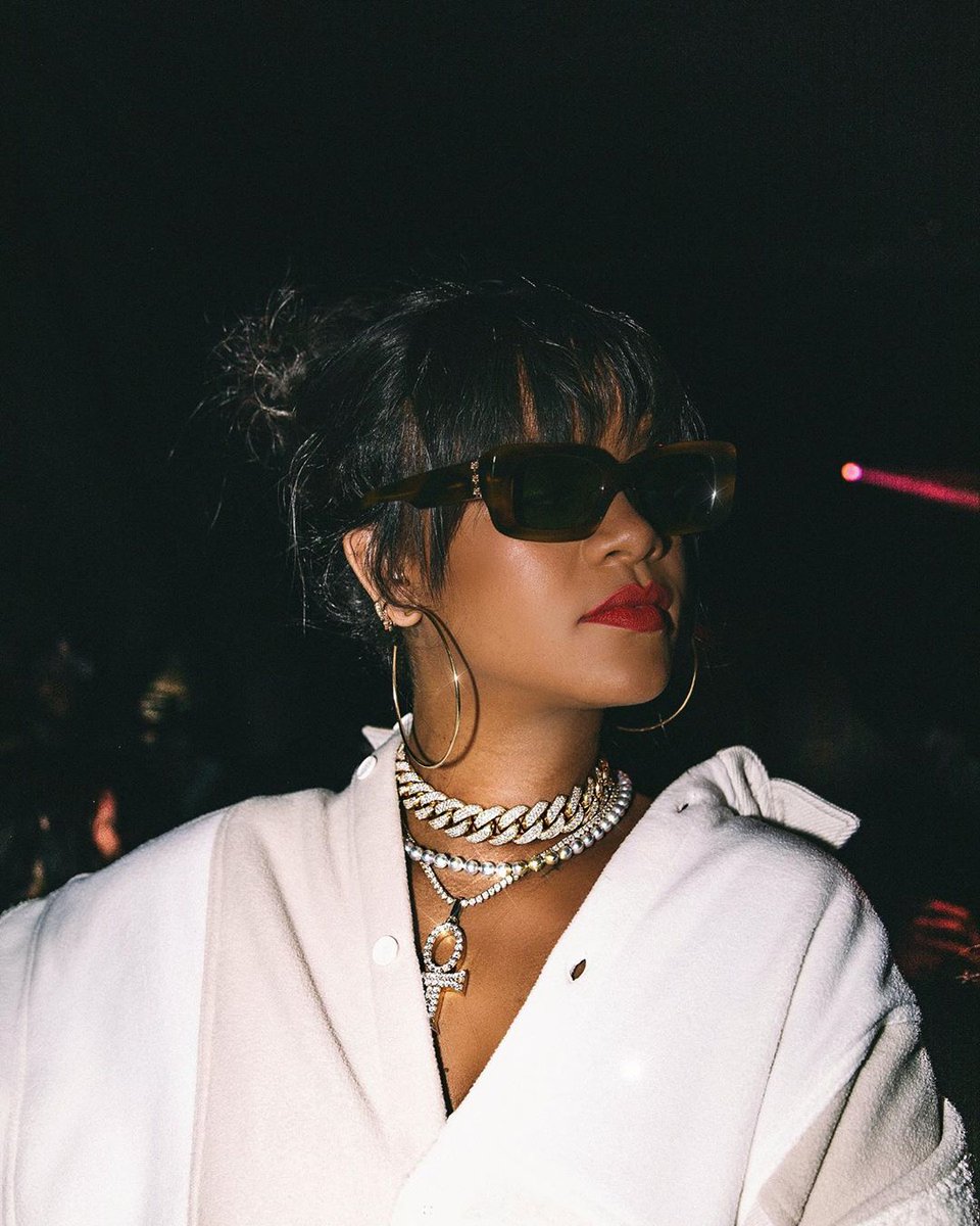 Rihanna Range tweet media