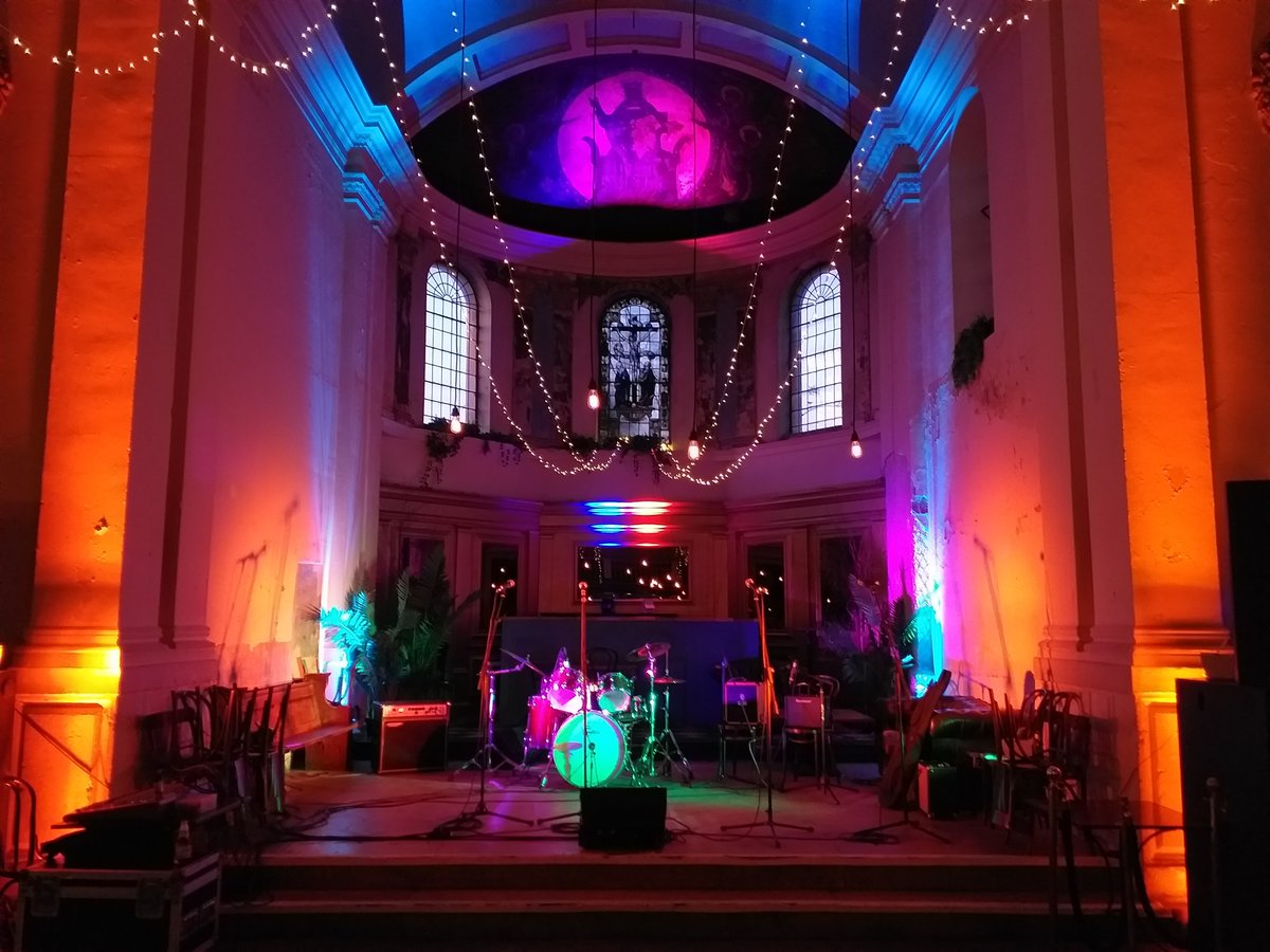 Live performance assisted by our sound tech's, lighting and sound equipment. We love working with Freud's Oxford, such a great team.!