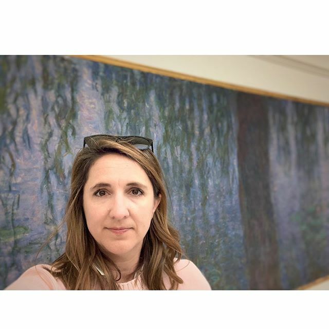 designaprilLLC's tweet photo. Happy Thanksgiving! 🍁🍽🦃 So thankful for my family, friends, &amp; the gift of creativity! #designapril #aprilhenegar #516bedford #tindistrict #trinitygroves #trinitygrovesartist #trinitygrovesart https://t.co/XjKUGBRdLd https://t.co/V1KbQQTDcJ