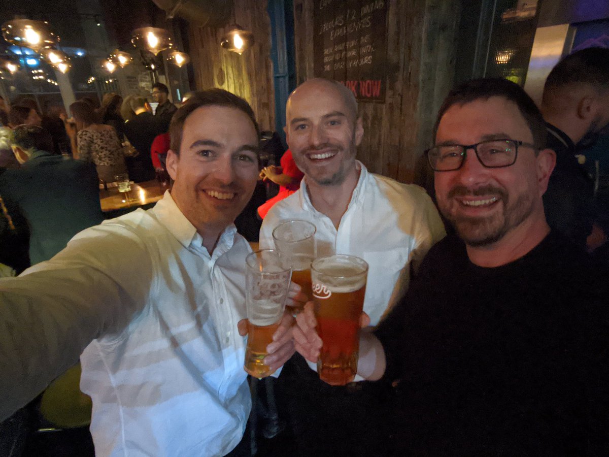 DavidGoldsby's tweet photo. LEF Tour reunion 2015 @stereopest @synchrotron @stroker @DaviesDickie @JaneKingston @lefep @lefdjr #LEFtour #xlab https://t.co/iF5g9fcF4R