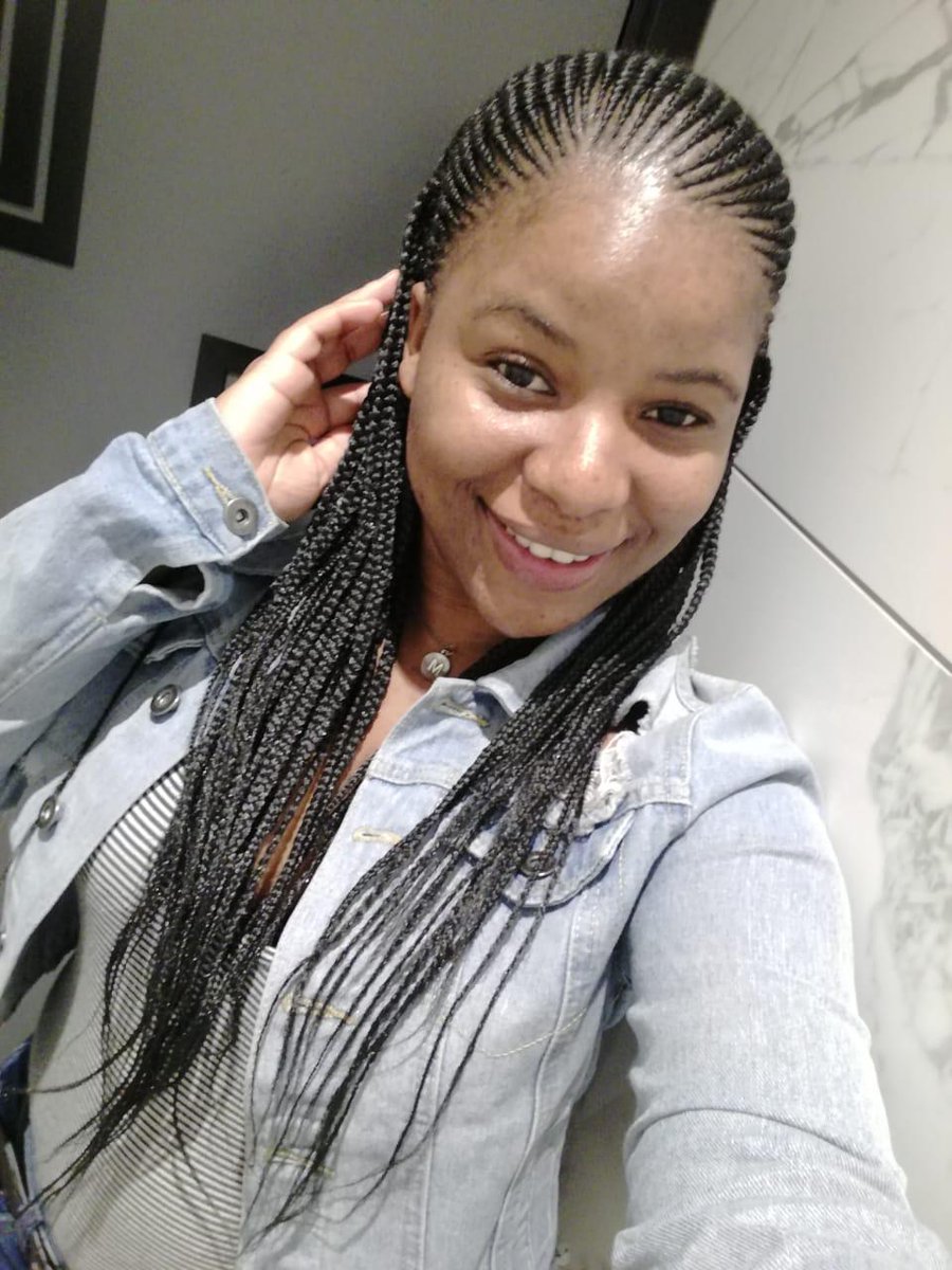 Hi guys,please help us find Sphelele Mthembu,3rd year Marketing Student at #MangosuthuUniversity. We last heard from her on 21 Nov. Her cellphone has been off since then and her whereabouts are unknown 🙏🏾😔😓  #MUT #BlackFridaySA #MissingPerson #Takealot #tumisole