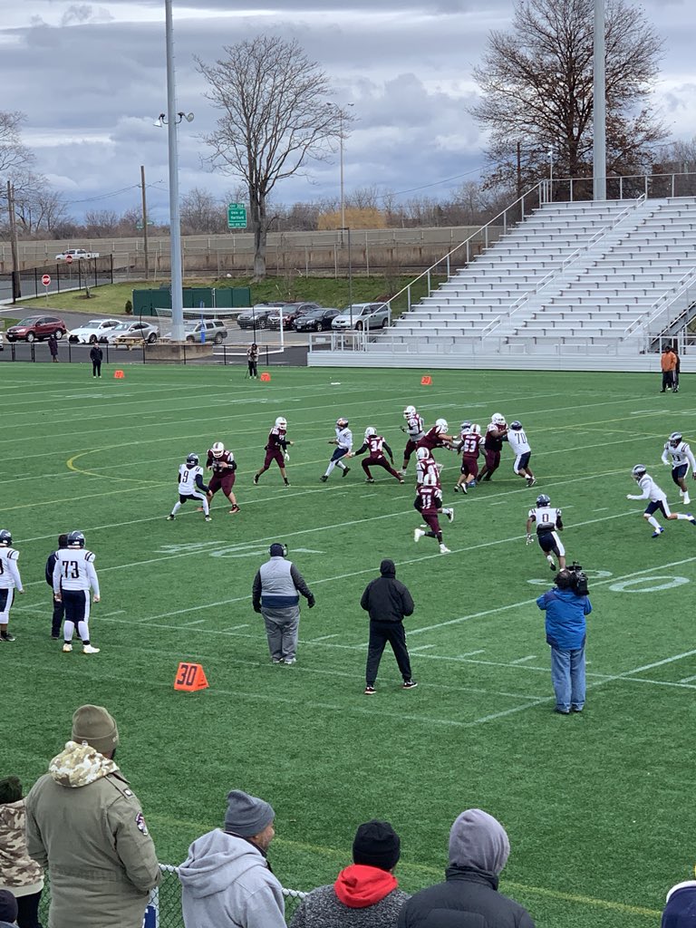 Hartford_Public's tweet photo. (Cont) #TurkeyDay game 2019 at @dillonhtfd Many thanks @HPSAthleticsCT @BulkeleyAthlet1 @HPHSFootball @digna_marte @KiaundraSmith @HMTCA_Athletics @HartfordSuper https://t.co/kevt68DbXV