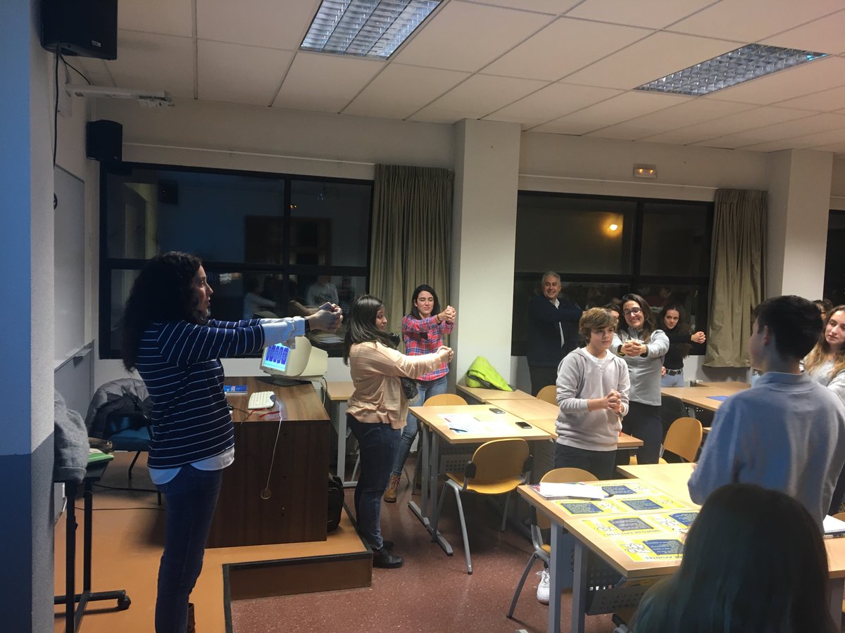 Rutinas de atención plena en el Taller de Cooperativo de <a href="/anafonturbel/">Ana Mª García</a> en la Facultad de Educación de <a href="/UBUEstudiantes/">Universidad Burgos</a> con alumnos Máster Secundaria <a href="/LaSalle_Burgos/">La Salle Burgos</a>