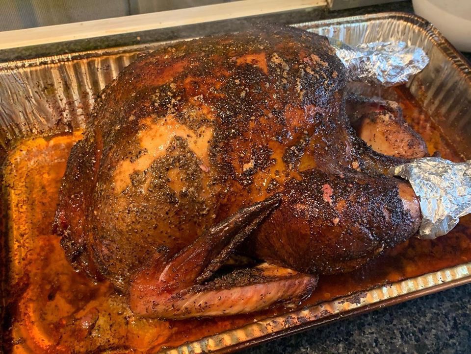 blkmktbbq's tweet photo. Fresh off the smoker. Happy Thanksgiving from all of us at Black Market BBQ. #Thanksgiving #SmokedTurkey #BrooksCooks #SmokedMeats #Meatbarn #FoodTruck #Thankful #Hungry https://t.co/9PDoUW0QRH