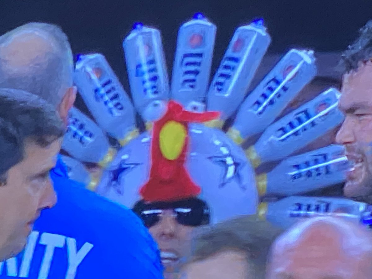 BarstoolBigCat's tweet photo. The Mayor of Thanksgiving https://t.co/yS4Xd9LClp
