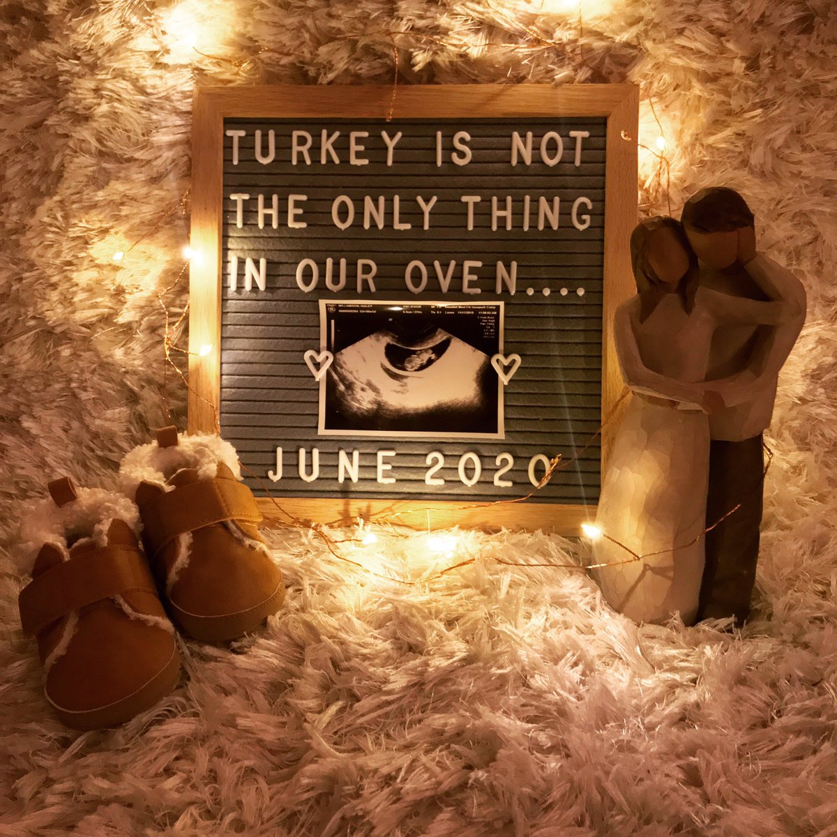 Jeremy and I are feeling extra thankful this holiday season ✨❤️