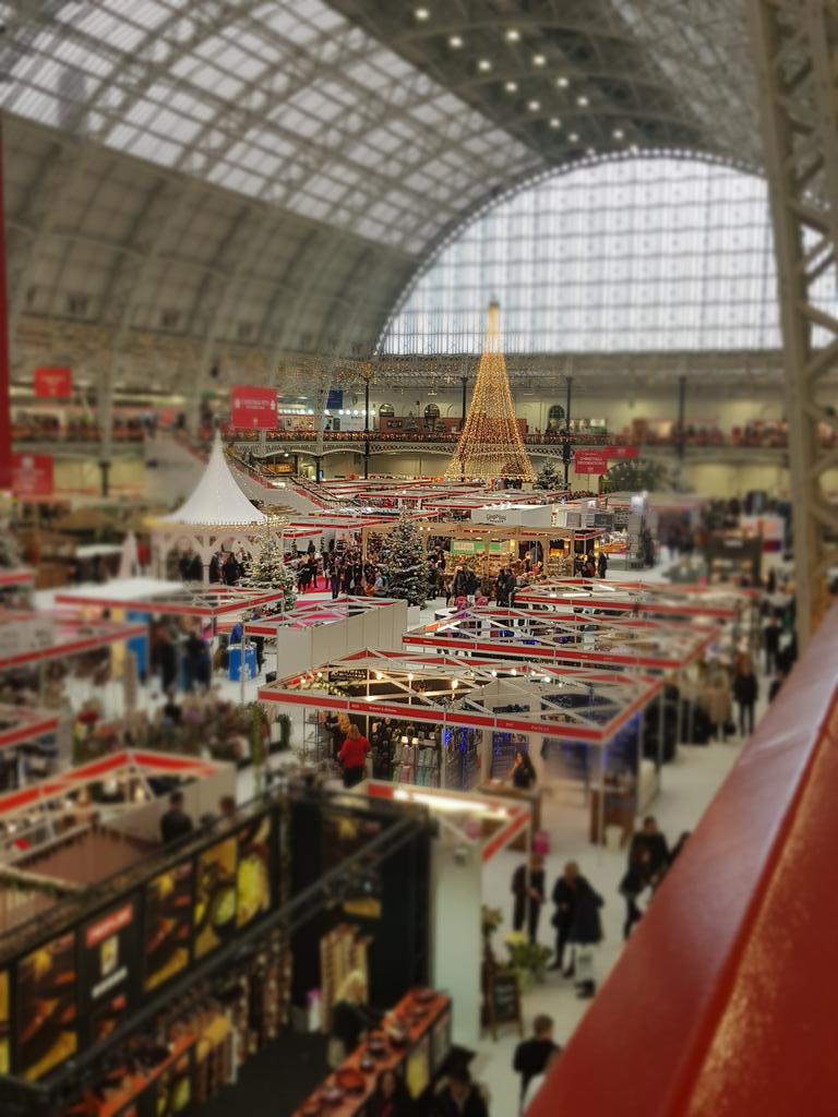 vraygilbert's tweet photo. Enjoyable Saturday at the #Christmas #idealhomeshow including #winning a #radio from #magicradio https://t.co/0UWNJ71l44