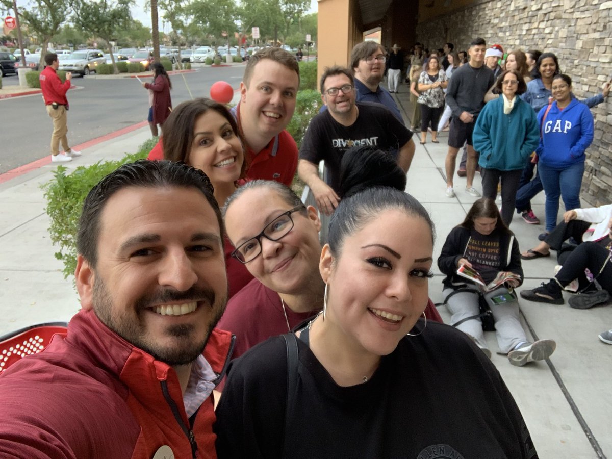 First guests in line at T-2236!!! It’s go time! #blackfriday Best day of the year!!  #r300holidayheroes