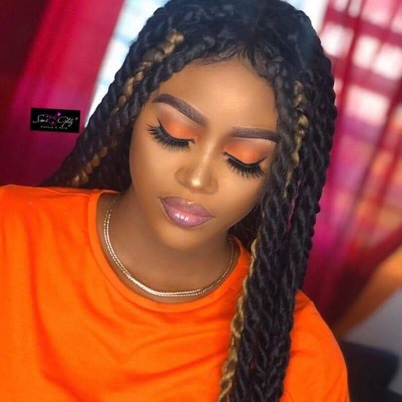 Esther62916997's tweet photo. Esi baby , the only female artist who threw a party for a whole year.
#eshunmusic 
@eshunonline .
 #Kotimano is out
check it out. YouTube (eShunmusic) 
Link here 👉🏽https://t.co/BmmwjWvOVV https://t.co/1guHO7uSYd
@RoyalMissAkosua @hani_hanette_ @kaykobby856 https://t.co/uQAhVCIycm
