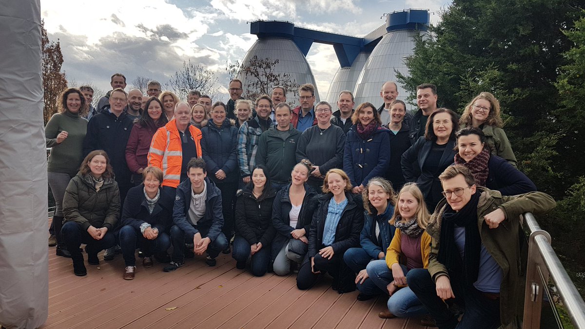 Erg leuke STOWA-excursie naar Duitsland om full scale verwijdering van micro’s op RWZI's te bekijken. Op Aachen-Soers de ozon-installatie en op Mannheim de PAC- en GAC-installatie. Mooie inspirerende praktijkvoorbeelden! Annemarie, @PatriciaClevering en <a href="/Angelone1960/">Petra Angelone</a> bedankt.