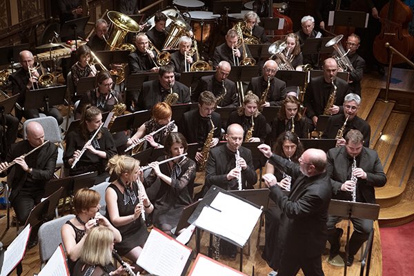 BarcarolleEpcc's tweet photo. #orchestre #musique #culture #AggloCAPSO Dim 15 décembre 2019, 17h, salle Balavoine.
LĂąchez bonnets et tricots, sortez les sombreros ! LâOrchestre dâHarmonie de Saint-Omer vous emmĂšne au Mexique dans lâesprit des fĂȘtes populaires #lille3000 #eldorado â ïž https://t.co/NiyZ2F19Hv https://t.co/wJY1fYX3jD