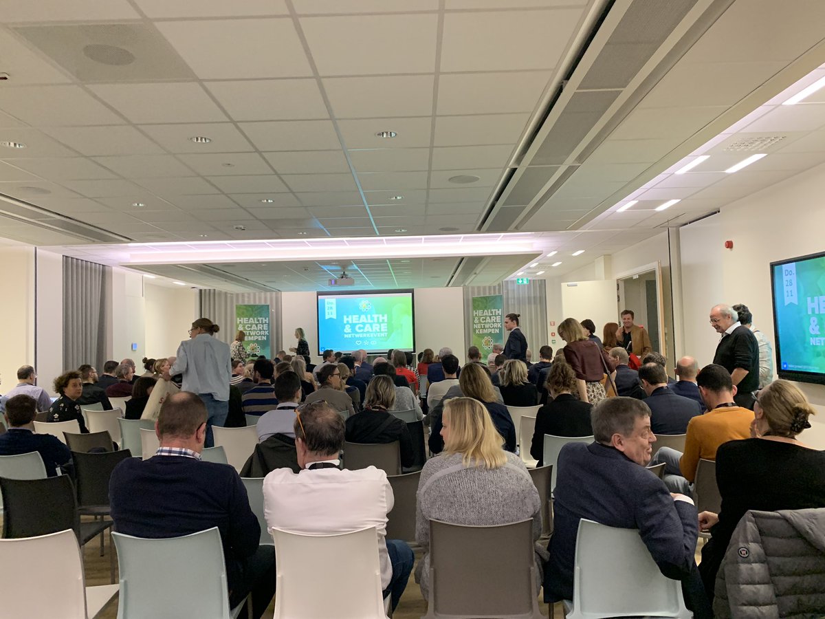 VerwimpRuben's tweet photo. Vanavond was het een lezing van health &amp; care over AI, het toekomstplan in de zorgsector tegen 2030. Gezondheidsdata inzetten voor preventie en stimulering van O&amp;O + een aanpak tegen slaapstoornissen. Niet te vergeten een vooruitblik naar HCN Kempen!  #itfactory #thomasmore https://t.co/t32dW15NEm