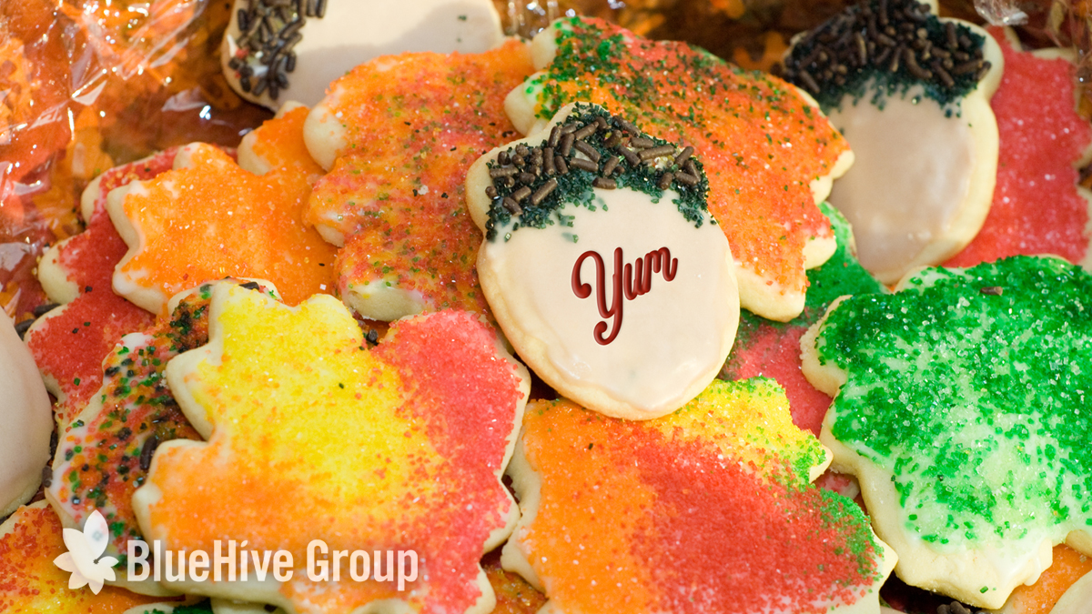 bluehivegroup's tweet photo. From our Hive to yours: Happy Thanksgiving! 

#WhereGreatBrandsGrow https://t.co/VooeNa5M5p