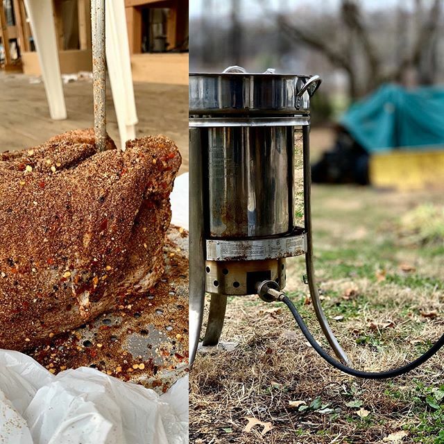 I know I haven’t posted in a while but it is Thanksgiving And I couldn’t that y’all forget how I roll this time a year. #friedturkey #thanksgiving ift.tt/34vaXjg