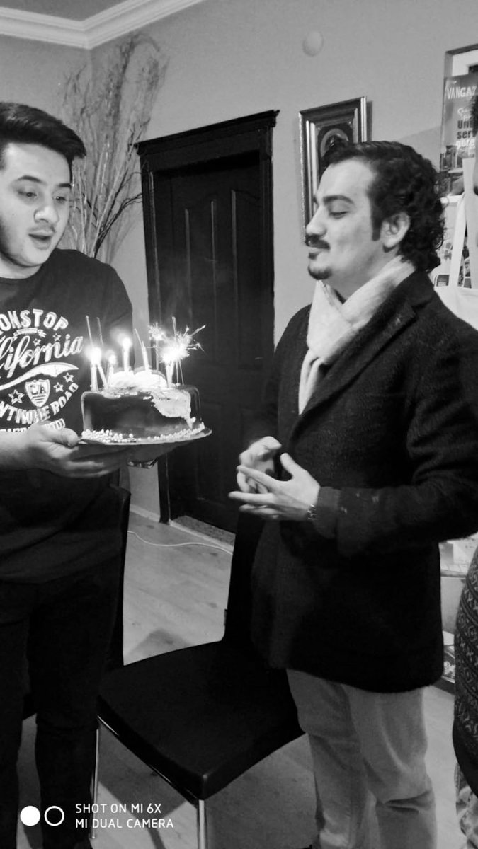 @Genc_Musiad_Van Başkanlığına atanan can abim <a href="/gultepeburak/">Burak Gültepe</a> a yeni görevinin hayırlara vesile olmasını nice hep beraber başarılı çalışmalara adım atmamızı temenni ederim. Çok değerli abim,başkanım bizi hiç yalnız bırakmayan <a href="/EnesOzkilic/">M. Enes ÖZKILIÇ</a> a yaptıkları her şey için teşekkür ederim.