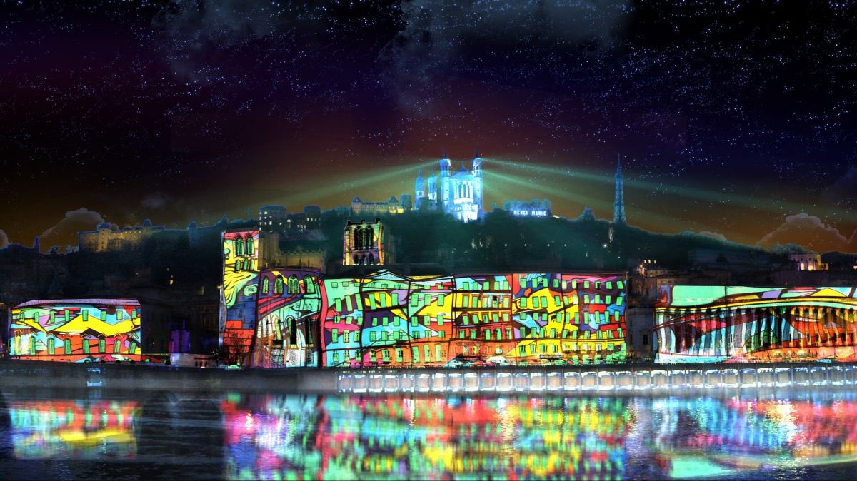 BordeauxHeather's tweet photo. The study part of the “study abroad” is really picking up ☹️... I have 5 exams next week so I shall get a blog out shortly after that all about Noël in Bordeaux, Lyon &amp; Strasbourg 🤩 (these pics are not mine, just a preview !) #strathabroad #fêtedeslumières #marchédenoël 🇫🇷🎄 https://t.co/YXlSTTxXTY