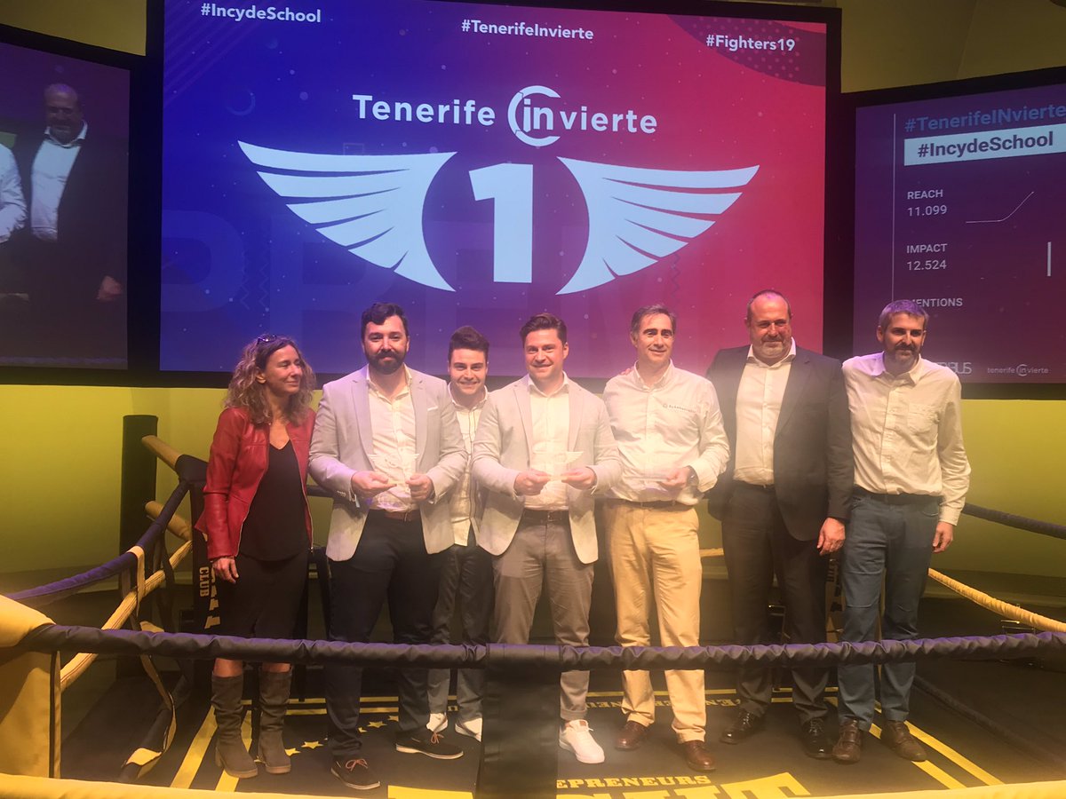 INbusinessTF's tweet photo. Y redoble de tambores 🥁 🥁 🥁 para los ganadores del “Foro de Emprendimiento e Inversión” #IncydeSchool #TenerifeINvierte para:
🥇Primer premio: #TripleOgames
🥈Segundo premio: @BeAmbassadorES
🥉Tercer premio: #ConectactecPMS
👏🏽👏🏽 ¡¡Enhorabuena y bravo por ellos!! https://t.co/gJELKUVcm4