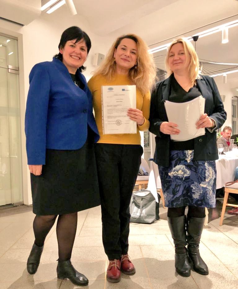 sim010101's tweet photo. Honoured to have received the recognition of your Institution for teaching, dear
Vice rector dr. Liga Peiseniece @Bankuaugstskola
Congrats to all organisers of #BAguestWeek and all participants!
at Latvian National Art Museum π±π» https://t.co/Q8abafuNty