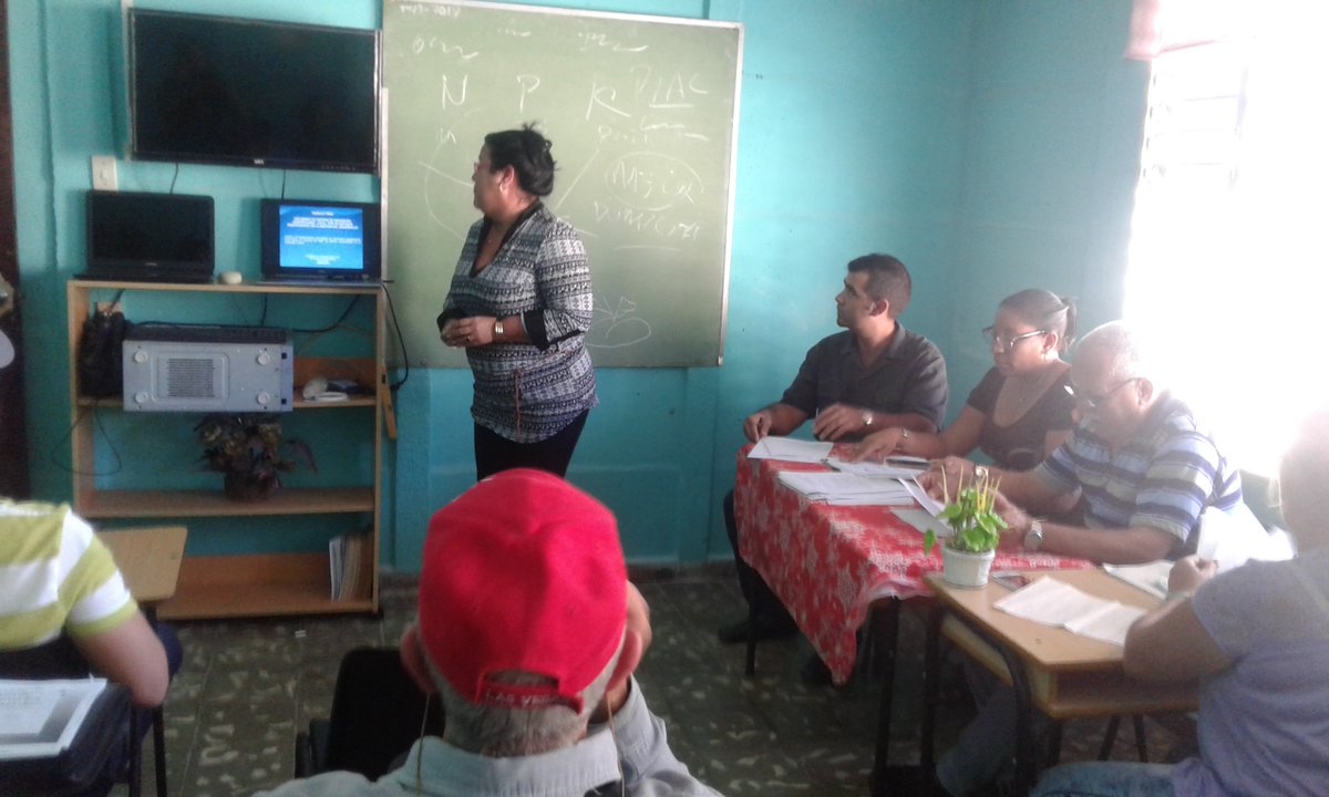 FelipeYasmany's tweet photo. En el día de ayer discutieron los trabajos finales del diplomado del Sistema de Innovación Agropecuario Local en el Centro Universitario Municipal (CUM) de Jaruco. https://t.co/KuacZcJ6Gc