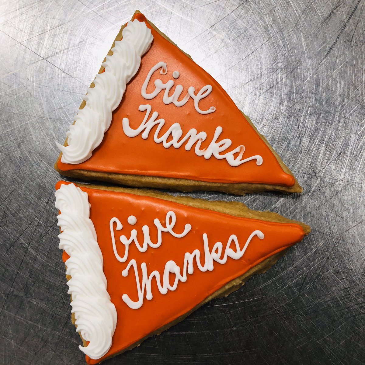MisBakery's tweet photo. Giving thanks today to all our loyal customers who support the Hearts &amp; Flour Bakery; a wonderful work opportunity for people with intellectual and developmental disabilities! Happy Thanksgiving to you and yours! Thank you! #MisericordiaCommunity https://t.co/XC1qYCxxIO