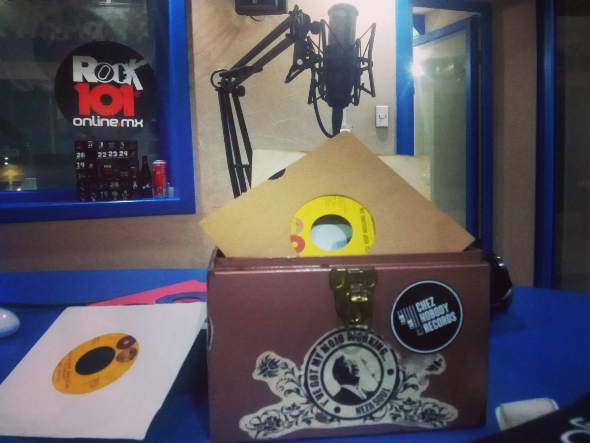 Esta tarde tenemos programa especial dedicado a Motown Records.
Acompáñanos a disfrutar de la dulce música Soul en punto de las 2:00 PM.

Dale click - - - > rock101online.mx
<a href="/r101ck/">Rock101</a>