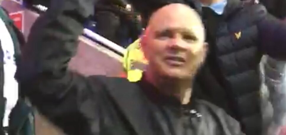 slunn_retail's tweet photo. @andrearadri @LUFC I was in the Leeds end at Reading on Tuesday and captured clear evidence of this fan shouting the most appalling racist abuse. Please identify him, I have sent video to slocomplaints@Leeds and to @ReadingFC and to @kickitout . Lead from the top on this pls https://t.co/LGbW6QdcEa