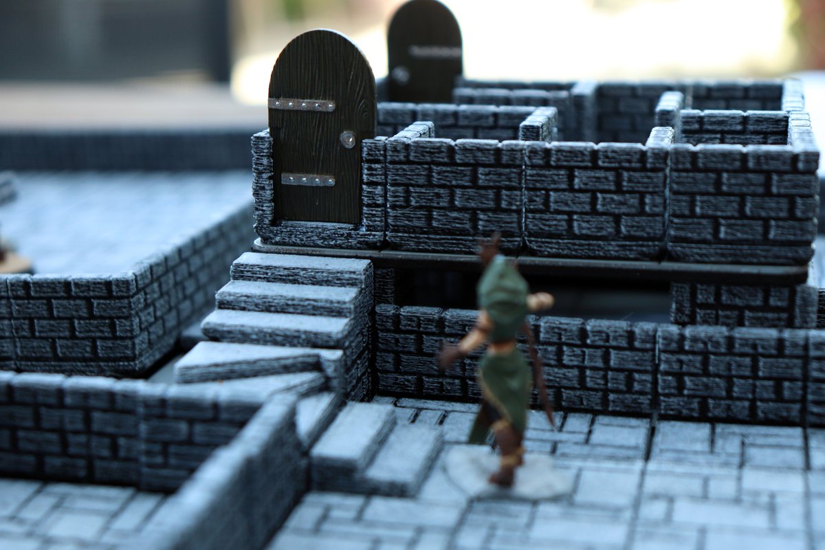 MarketSilver's tweet photo. All our #ttrpg crafters are trying to help out adventures out there in the wild with 15% off many selected items; go check out @CeryneianA for leather goodies, @WoodgrainGaming for wooden treasures and @LeftyGamesNL for inspiring terrain! 🏰🐉
#dnd #dungeonsanddragons #pathfinder https://t.co/5dFnDceqM9