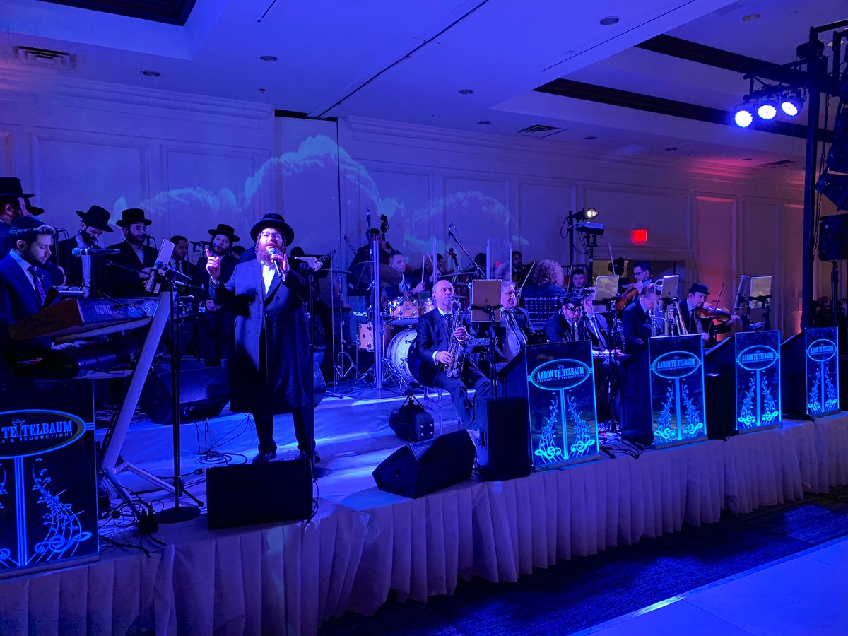 TEITELBAUMAARON's tweet photo. incredible wedding Last night in @HiltonMeadwlnds with @DaskalShloime @ShmueliUngar @SimchaLeiner @YedidimChoir chupah conducted by @IsraelLamm wedding lead by @elilax4evanal #eventcoordinating @JoeBlumenthal #suchyklein @mendyteitelbaum #publicrelations @chadkam https://t.co/r16FcRprBB