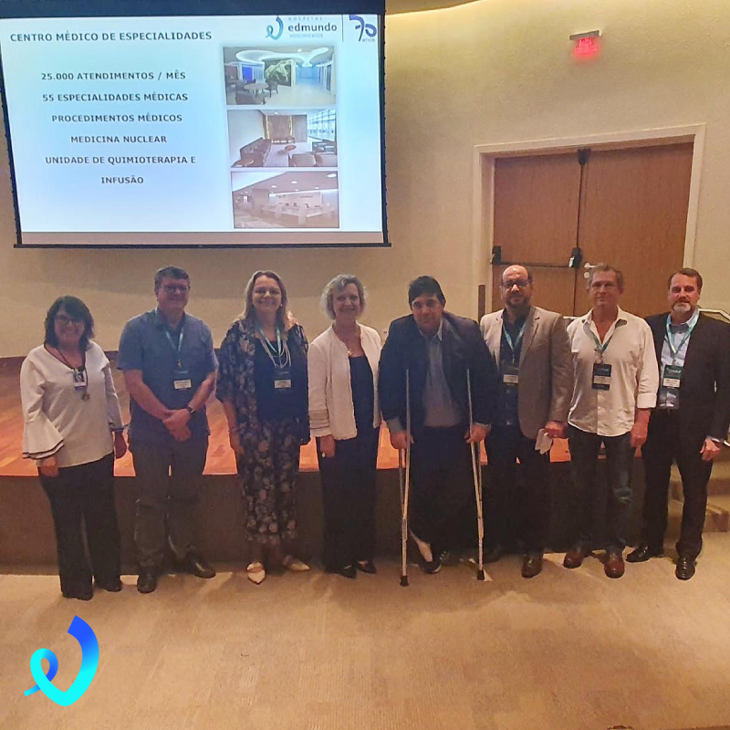 Alguns profissionais da Saúde puderam conhecer uma parte das nossas instalações por meio da Visita Monitorada – Conahp, que aconteceu hoje (28) para duas turmas. O evento contou ainda com um bate papo, que discutiu o tema: avaliação e tecnologia em saúde e modelo assistencial.