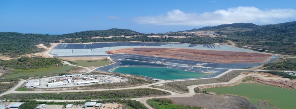 Samso_Insights's tweet photo. Heap Leaching: Is it something that could be an alternative to conventional gold extraction?
#heapleaching #tujuhbukit #gold #copper #cheapmining #mining #escondida #goldprocessing #indonesia #peru #chile #goldmining #coppermining https://t.co/lQYBHpgUsS https://t.co/Vfe1ho37h7