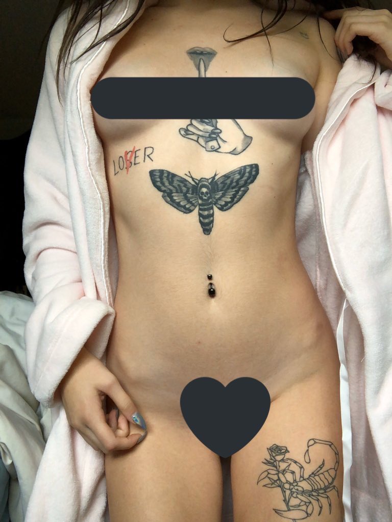 vanessaplays4's tweet photo. dm for the uncensored + more! 😋 https://t.co/7nI379BGAT