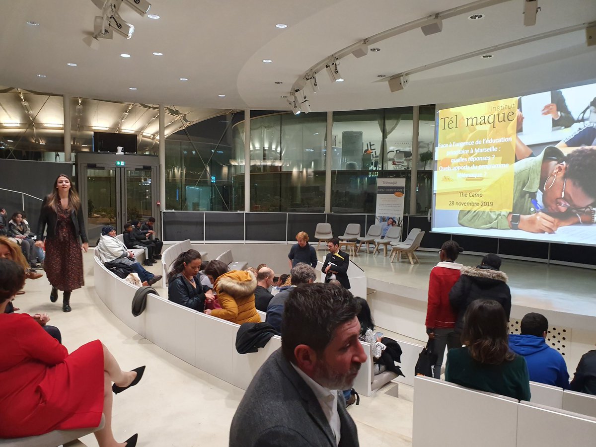 1er anniversaire de @Inst_Telemaque en PACA dans un lieu exceptionnel à @thecampProvence. Contente d'y retrouver ma filleule. Nous, tutrices et tuteur @FDJ sommes fiers de faire partie de l'aventure 😍