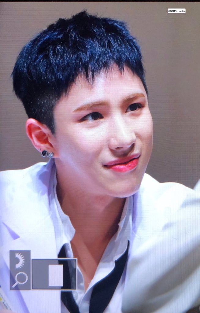 sehyoonista's tweet photo. he has....baby sehni hair🥺🥺 even the eyebrows ajfhwh in conclusion
sehyoon: babie https://t.co/63Llv41ZLo