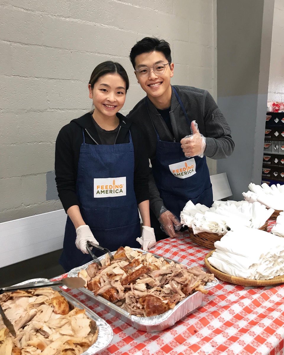 MaiaShibutani's tweet photo. Today, we give thanks and give back to those around us. I’m thankful for my health, family, friends, and all of you!!
@AlexShibutani and I served 500 Thanksgiving dinners with @FeedingAmerica to people at the @SMBGC. It’s SO important to give back and give what you can. https://t.co/9JLkwKkYbI