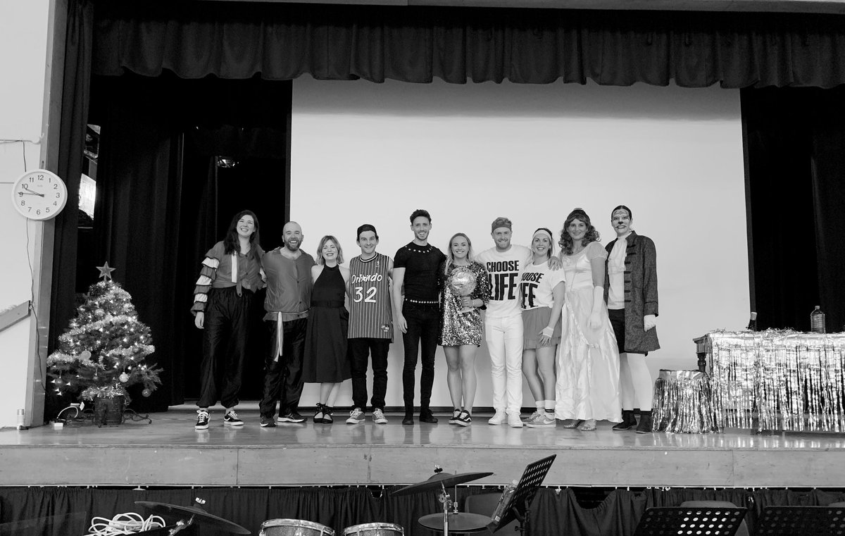 MissHolmesMGS's tweet photo. ...and that’s a wrap!💃
Unbelievable night that, most importantly, raised £887 JUST on tickets for charity! Thank you so much everyone for helping/coming along!😅 https://t.co/E5NRSkguYI