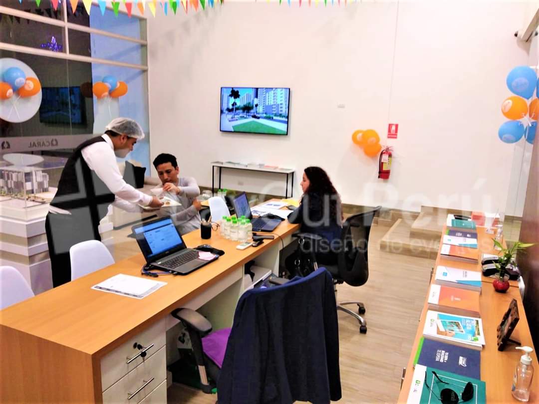 LayoutPeru's tweet image. Agradecemos Grupo Caral por vivir la experiencia #LayoutPeru, implementación Integral de #03DíasdeLocuraInmobiliaria realizado en Salas de Venta de los Proyectos de Pueblo Libre, Magdalena, Surco &amp;amp; San Miguel.
Informes : 4383783
info@layoutperu.com
layoutperu.com