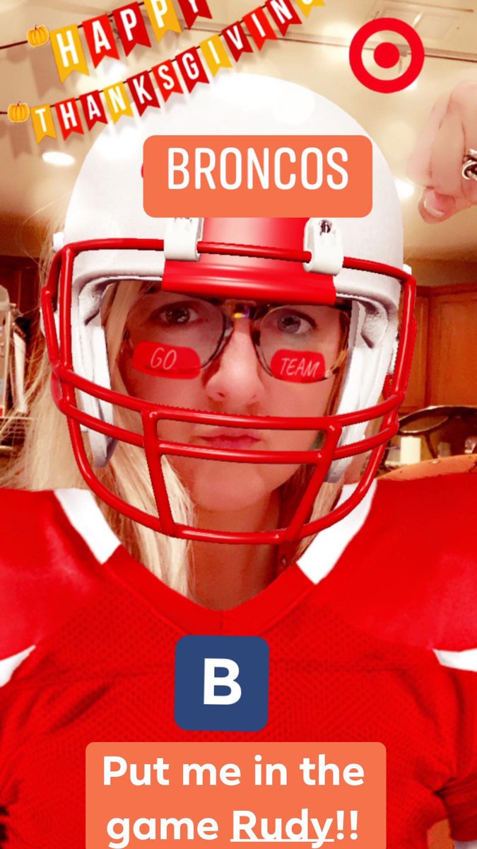 MrsCoachNerio's tweet image. I WAS on the intramural championship team at UMHB!! @Coach_Nerio 🧡🏆 cant wait to cheer you on in Laredo tomorrow!!! #GOBRONCOS #1of4