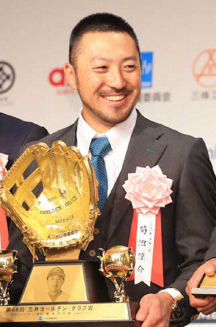 carp33kiku's tweet photo. カープ残留の可能性も大いにあるかも https://t.co/JBW19AFLhP