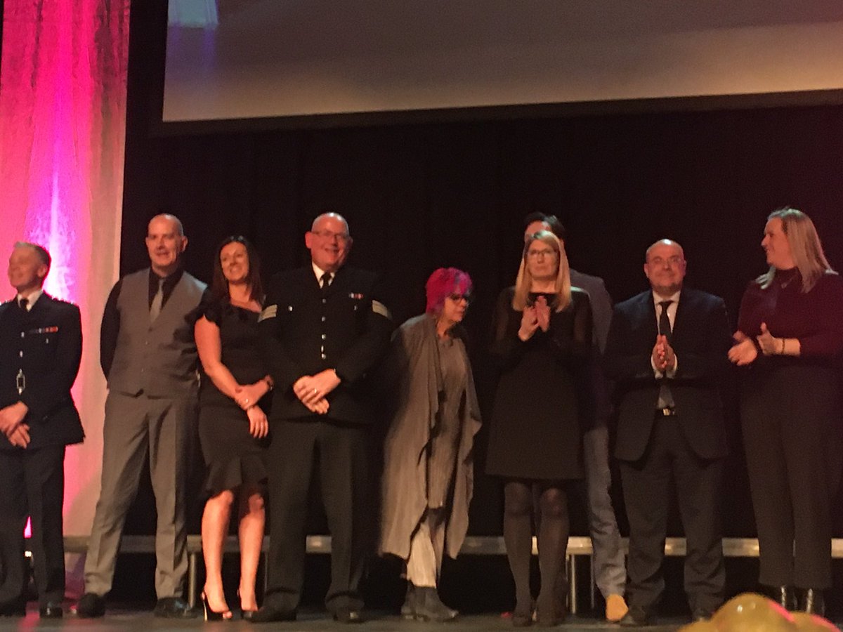 becmcintyre70's tweet photo. #nlcawards Well done! Supporting the Immersive Summer Arts project, winner of the award for Community Contribution to Crime Reduction https://t.co/LF87JkEWql
