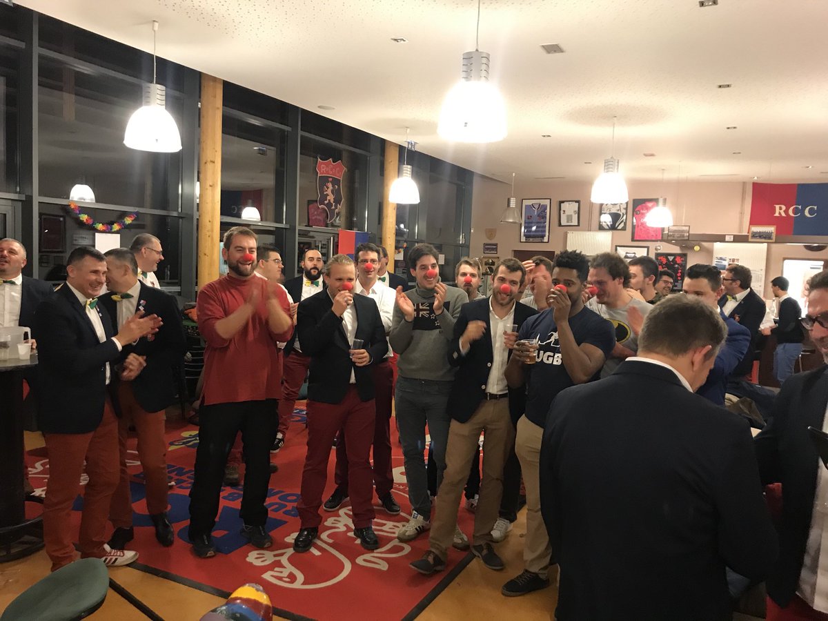 folkclowns's tweet photo. Les neos sont en force ce soir!
Les nouveaux clowns arrivent!
🤡🤡🤡🤡🤡🤡🤡🤡🤡🤡🤡🤡🤡🤡 https://t.co/gQzw2dGY7d