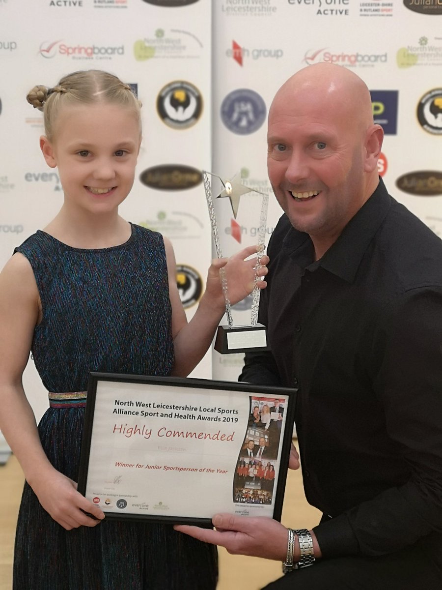 VillageAlbert's tweet photo. So proud of out little superstar Ella winning the NWL young sports person of the year!!!! #ProudNWL #Active4All @SchVillage @oval_leaders @dmouldsCEO @NWLSSP https://t.co/aLui9YdCne