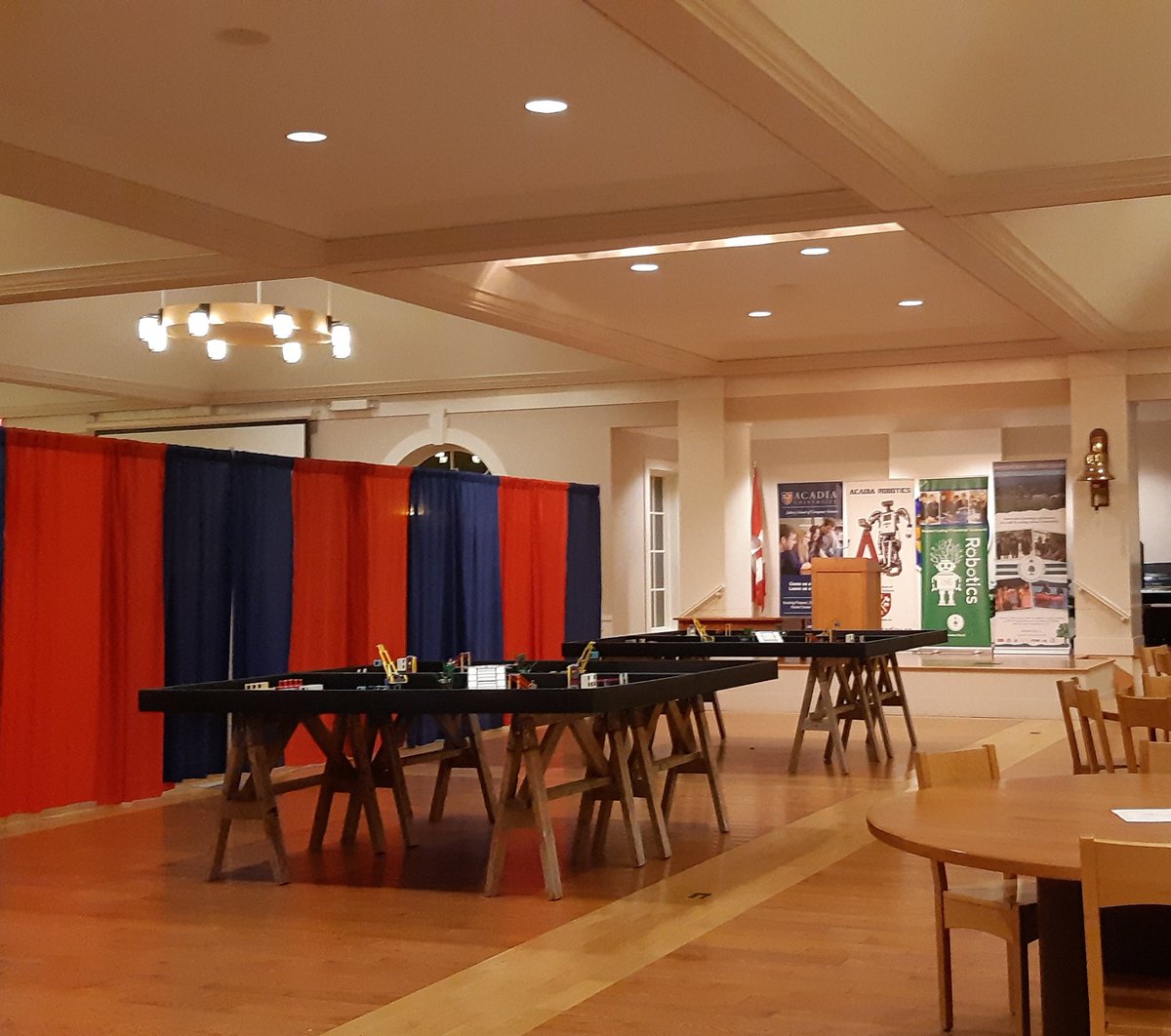 ScienceShimmers's tweet photo. All set up to welcome all 20 teams tomorrow morning for the First Lego League robotics competition. #rnsscience #RNSsteam #creativity #iteach #groupwork #rnsrobotics #cohort21 https://t.co/vvtps3JKDR