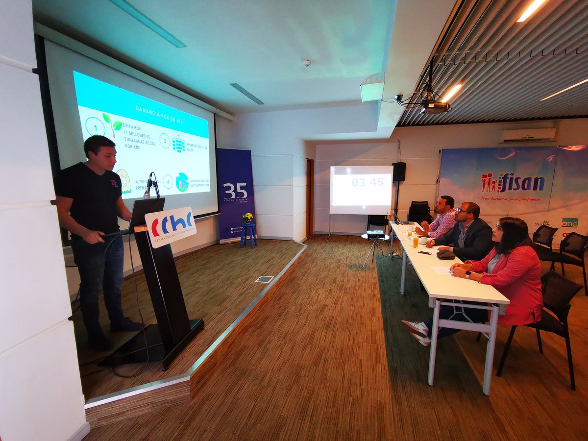 CDT_ZonaNorte's tweet photo. Estamos viviendo la última jornada de Pitch de nuestro programa #RedImpulsa 🚀🚀 Con el apoyo de @CorfoAntofa y @fminorte que nos acompañaron como jurados 📝🤓 https://t.co/IF6SfuE6Vx